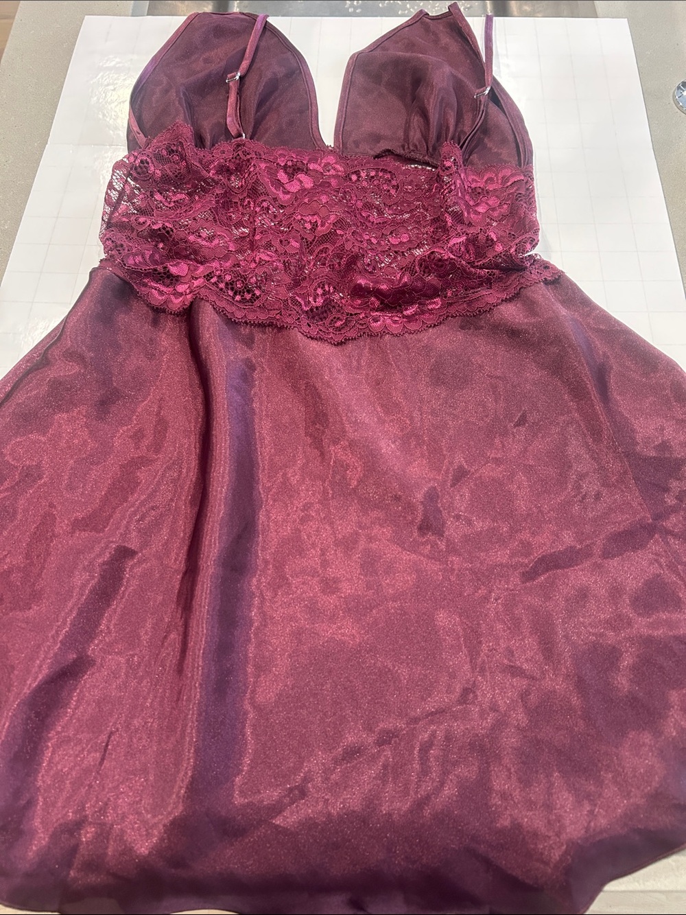 Satin Lace-Trim Chemise in Wine S - Picture 2 of 2